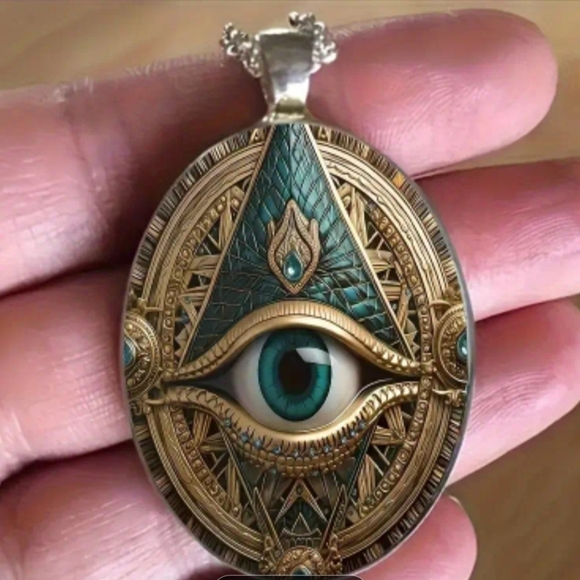 Mystic Eye Pendant Necklace in Gold and Silver - Picture 2 of 6